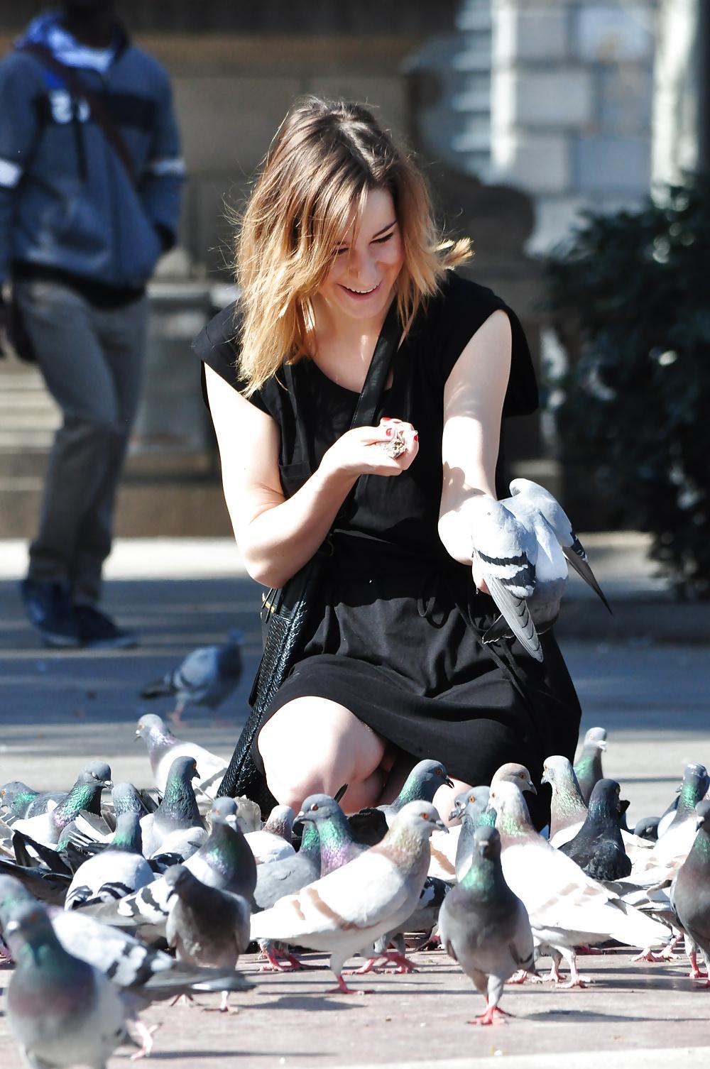 16P Candid upskirt 2