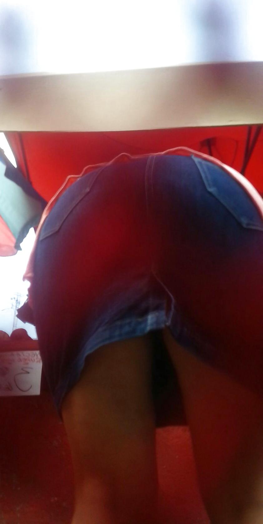 9P Spy sexy mature upskirt romanian