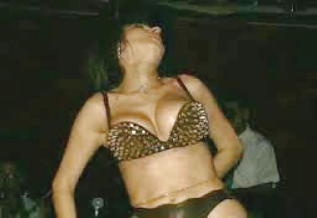 25P Dina belly dancer in France Embassy 2014
