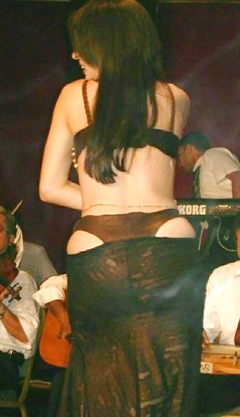 25P Dina belly dancer in France Embassy 2014