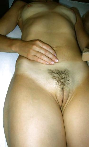 25P Sliping wife in holiday 2008