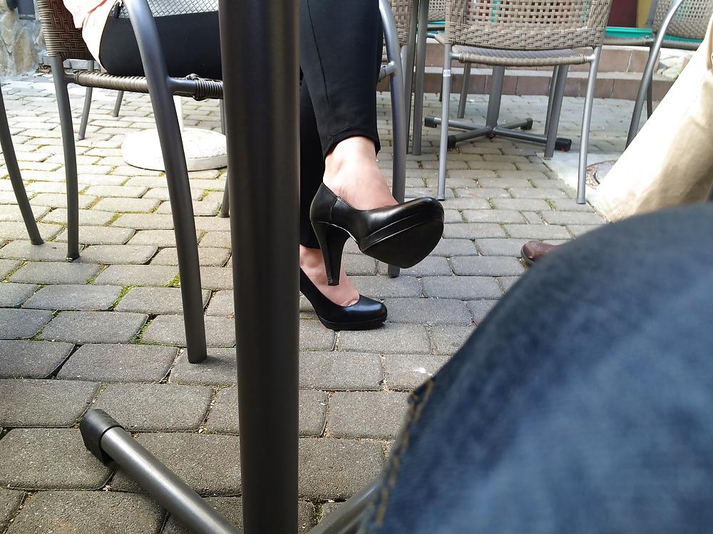 20P Candid shoe shoots