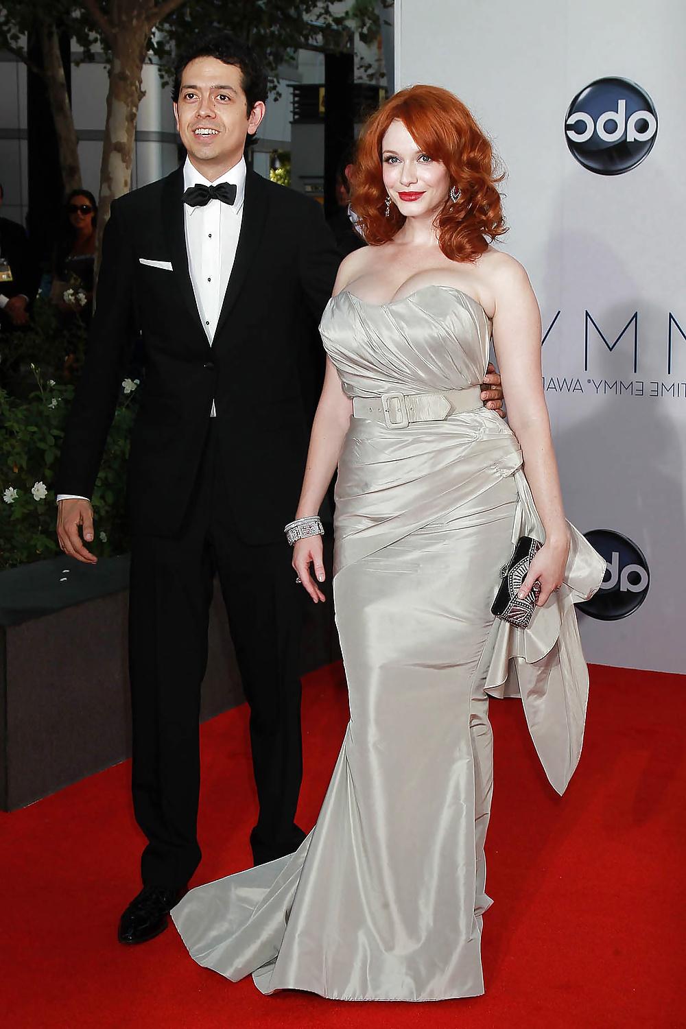 15P Christina Hendricks - Emmy Bust Show