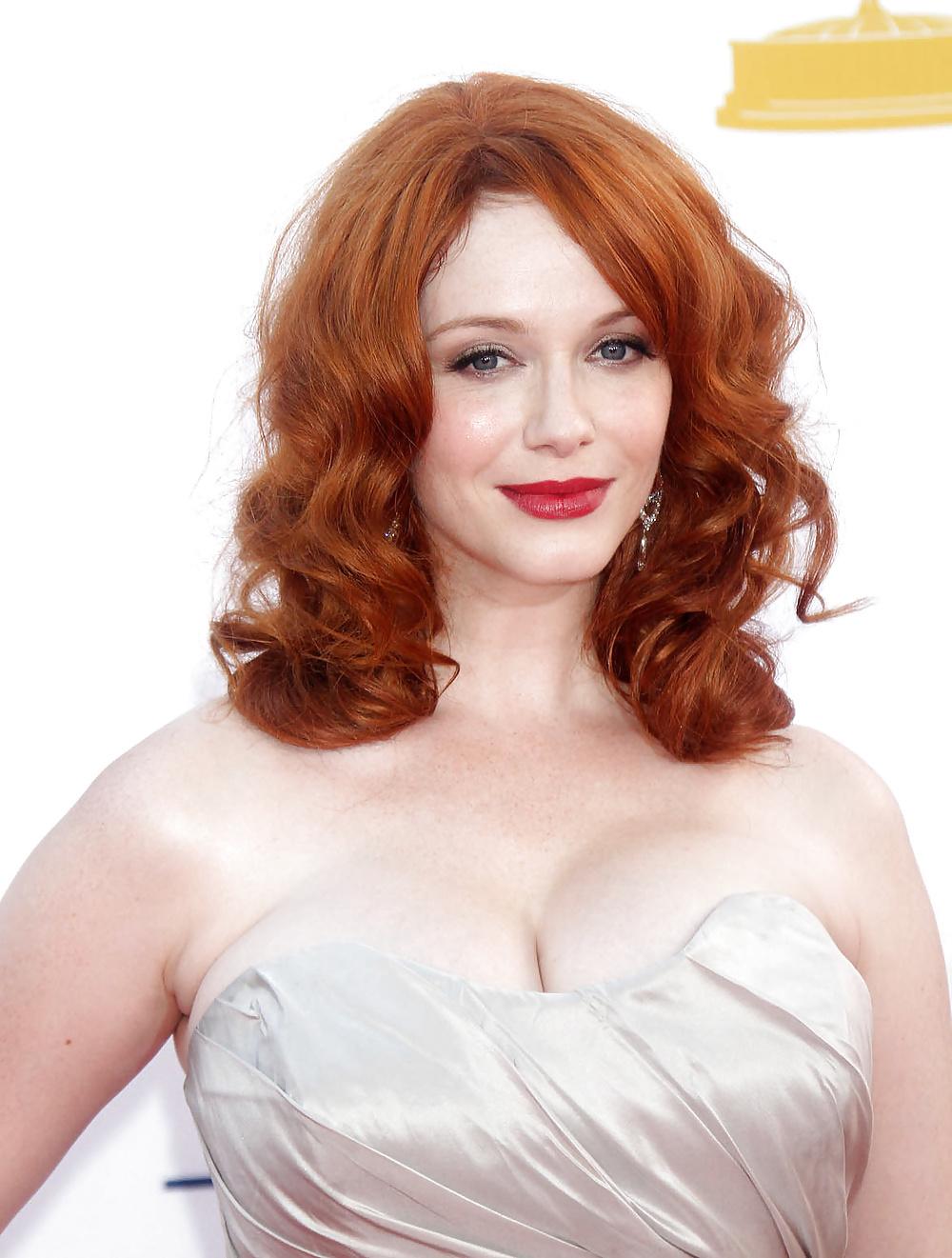 15P Christina Hendricks - Emmy Bust Show