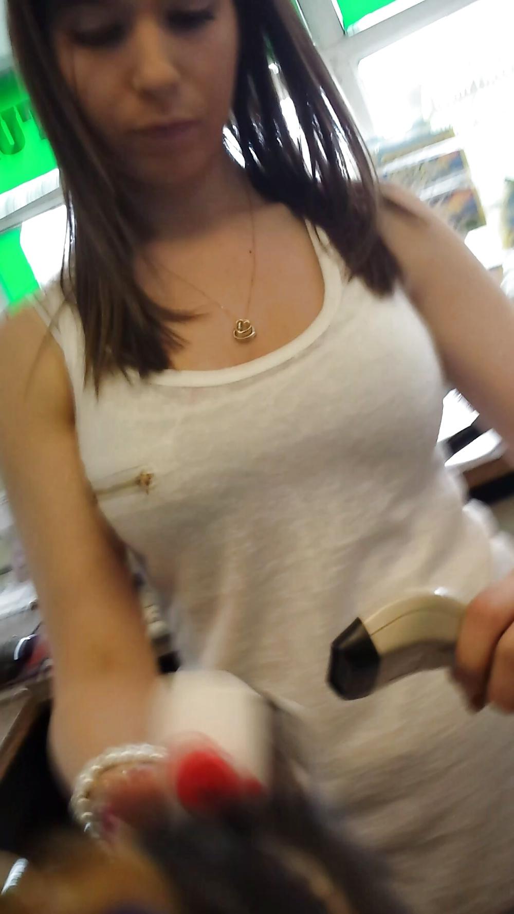 4P Shop girl