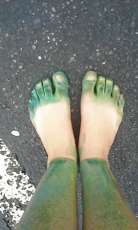 25P Random Girls feet
