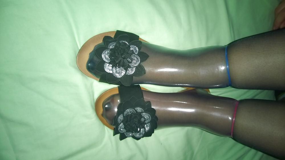 19P Condom feet sexy soles