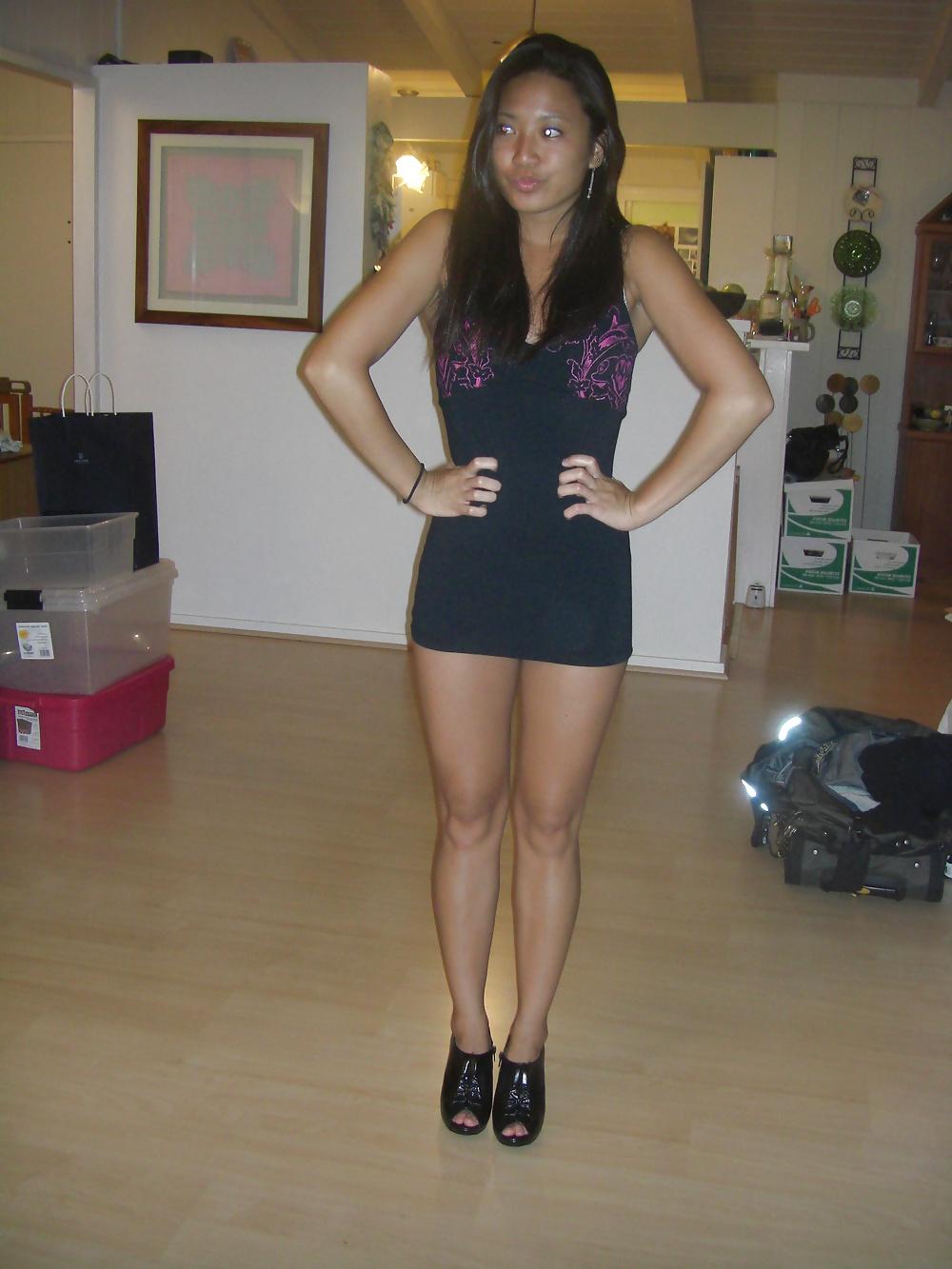 25P Pics that show off my legs