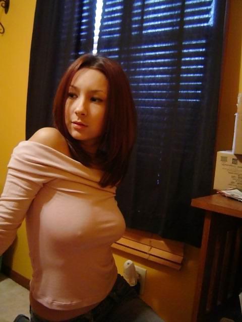 15P Am i hot?add me up sexycassandrablair at yeah who that come