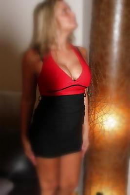 25P Hot hookers and or escorts from close to where I live