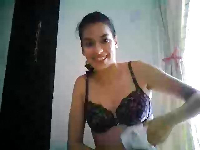 25P Web cam teen