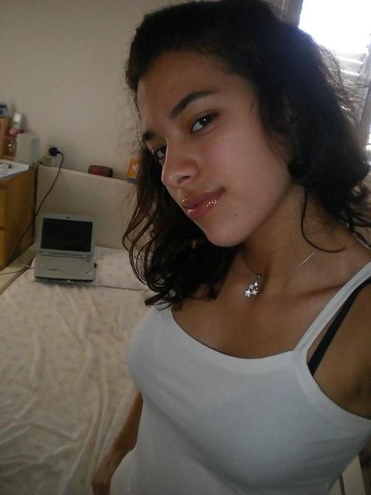 25P Web cam teen