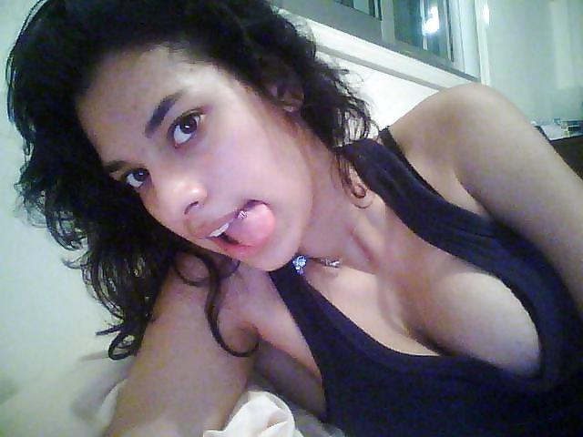 25P Web cam teen