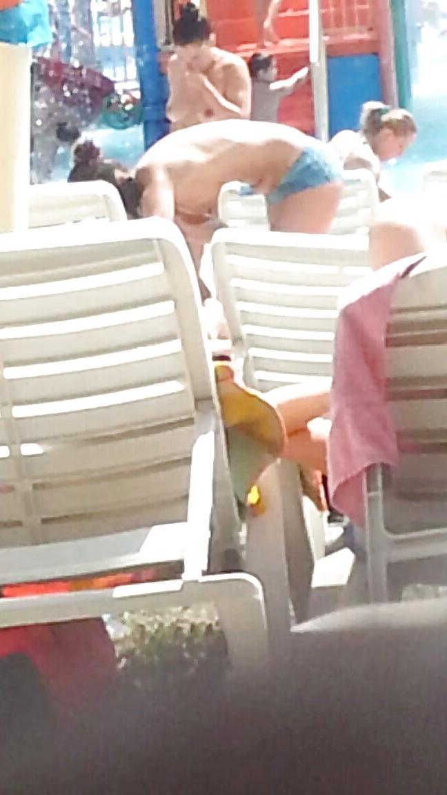 25P Spy old + young boobs pool romanian