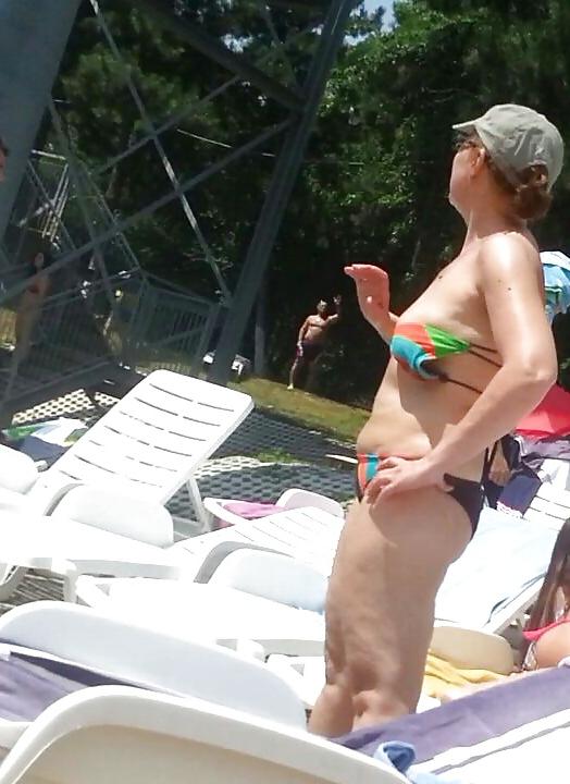 25P Spy old + young boobs pool romanian