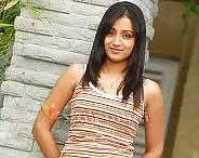 25P Indian sexy actress TRISHA non nude tight pants cameltoe