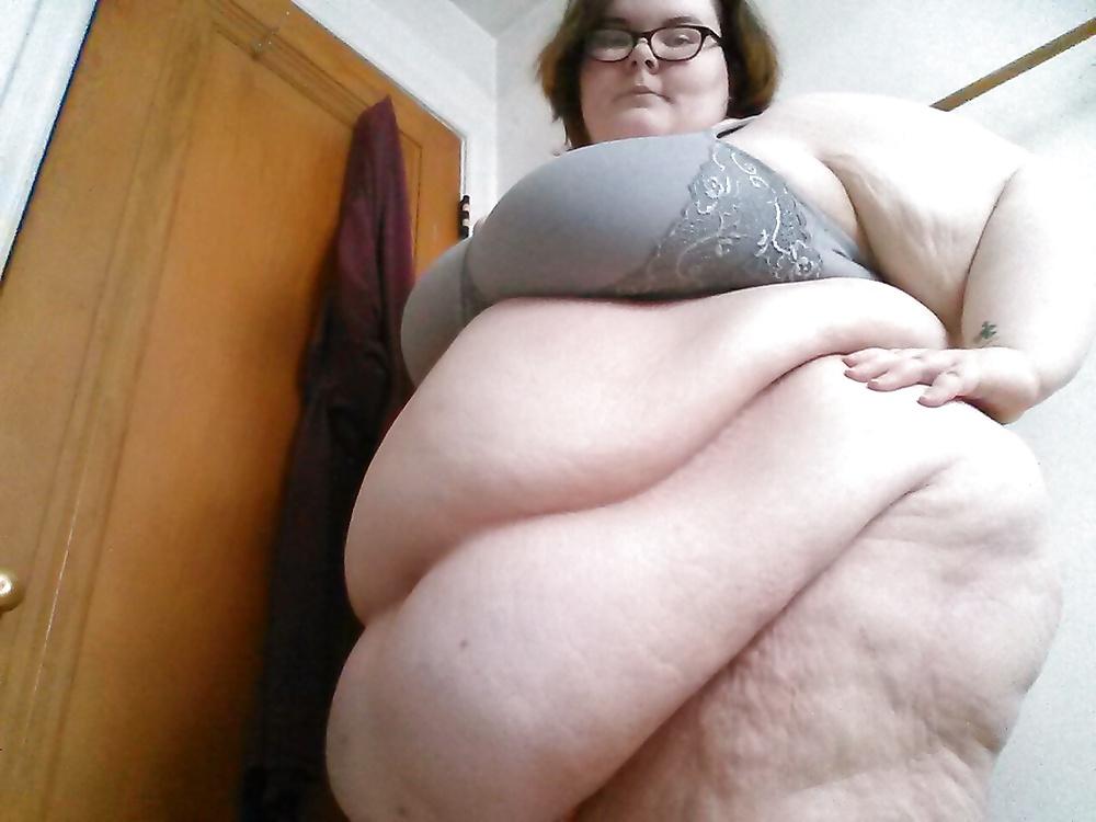 25P SSBBW belly pics 6