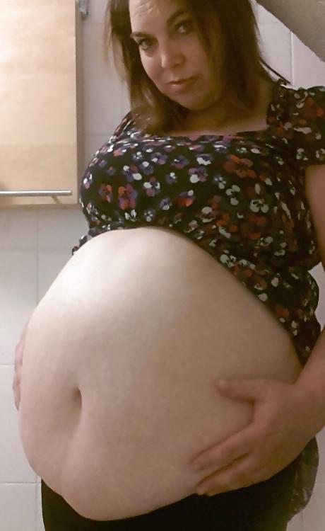 25P SSBBW belly pics 6