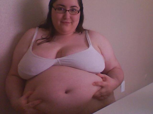 20P SSBBW belly pics 3