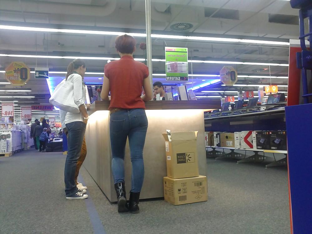 25P Sexy German Ass Girls in Public - Part 3