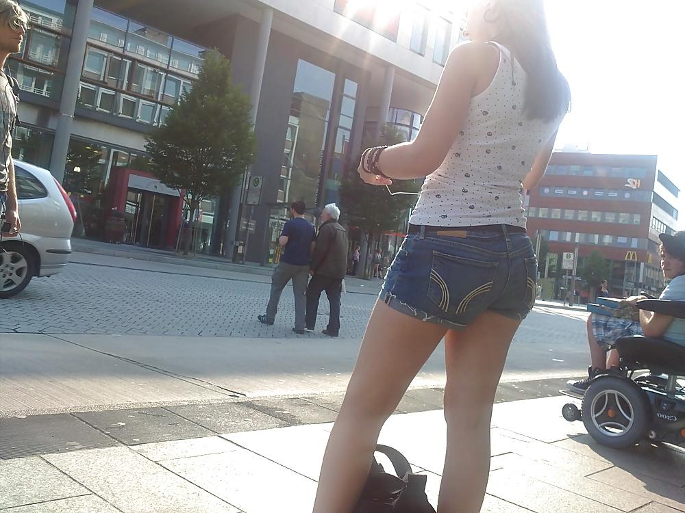 25P Sexy German Ass Girls in Public - Part 3