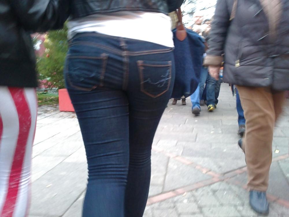 25P Sexy German Ass Girls in Public - Part 3