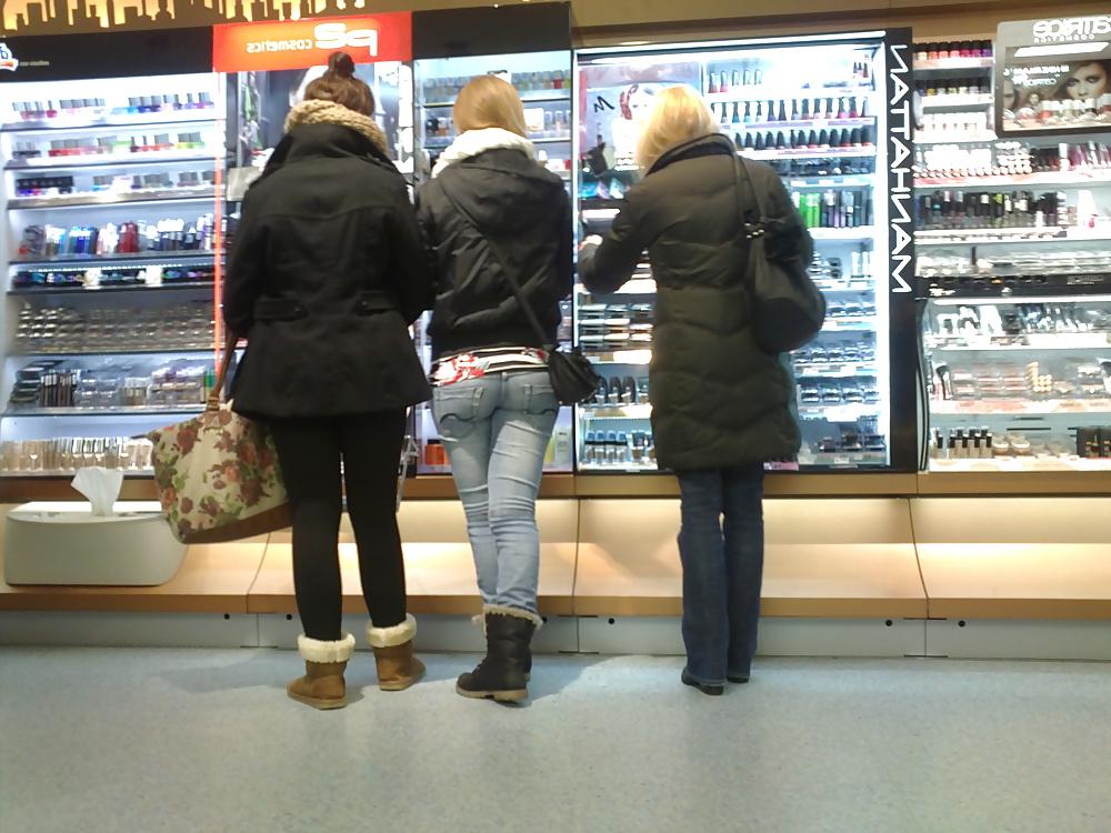 25P Sexy German Ass Girls in Public - Part 3