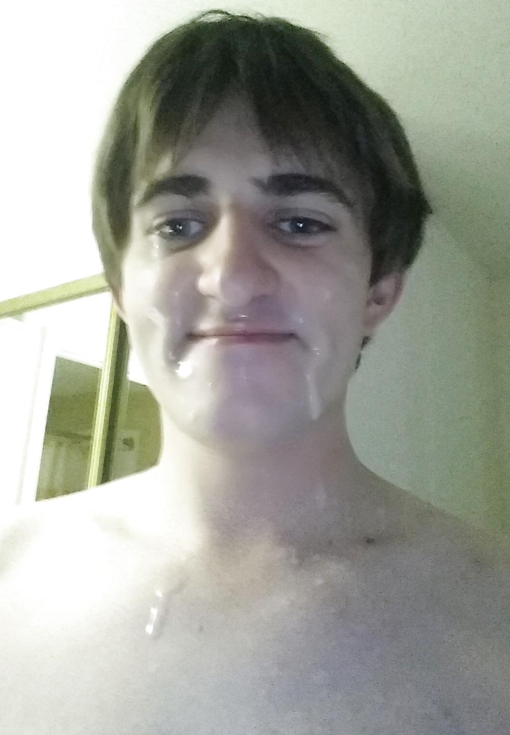 15P Leslie hooker exposed