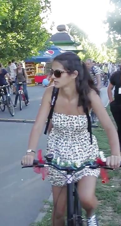 16P Spy old + young bike skirt romanian