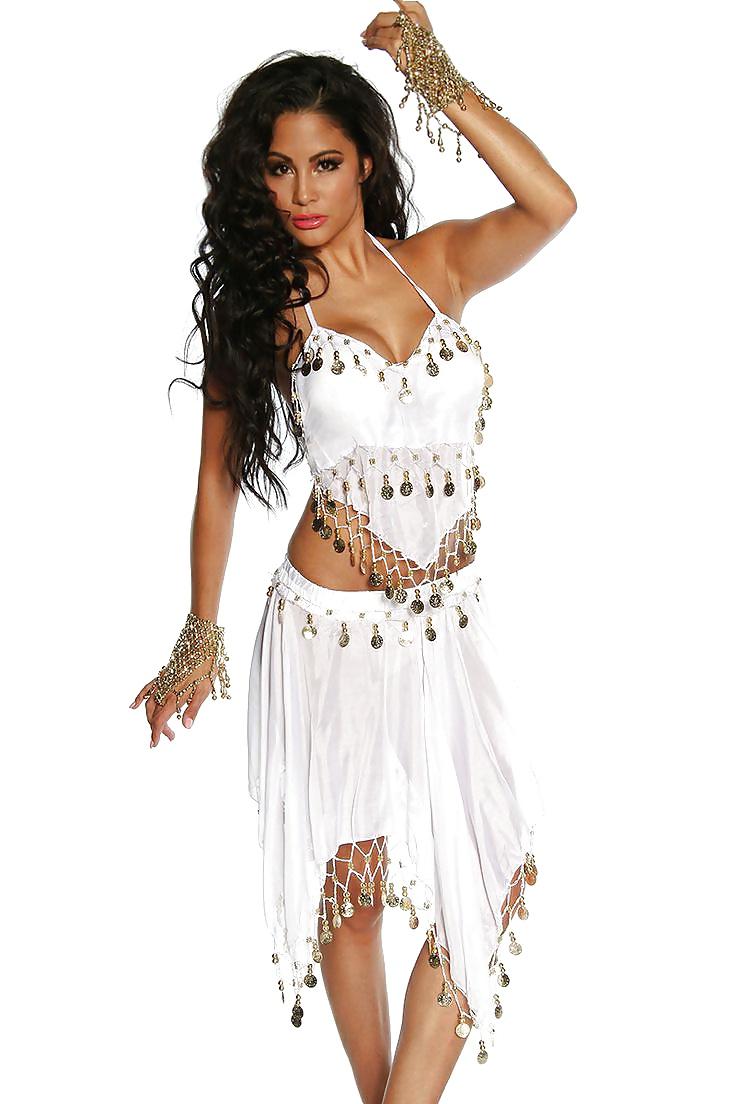 25P Sexy Belly Dancers
