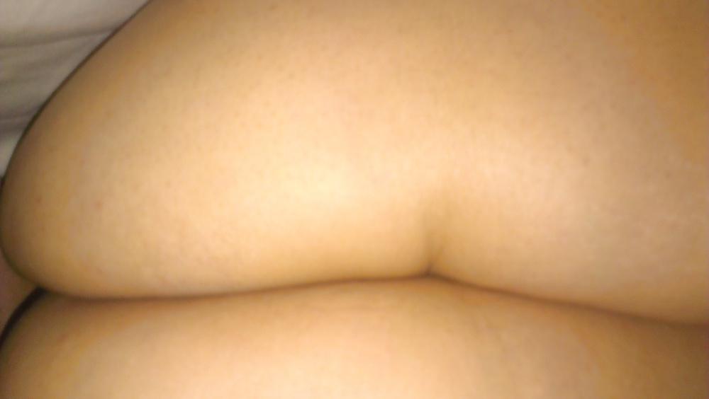 25P Tits and Ass at rest