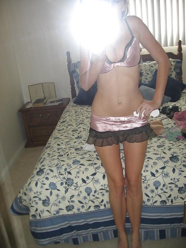 19P Lost camera cutie