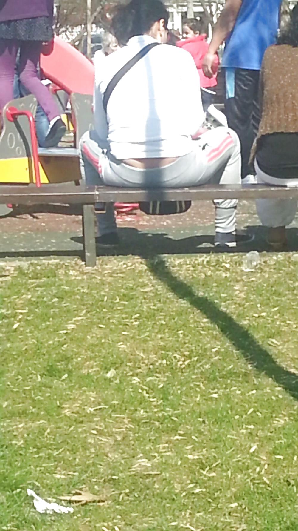 21P Spy old + young parck romanian