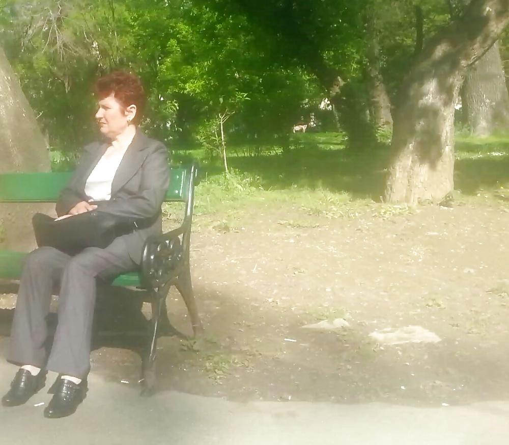 21P Spy old + young parck romanian