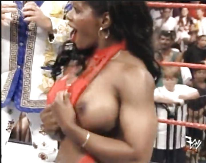 24P Wwe nip slips, camel toes and nudity