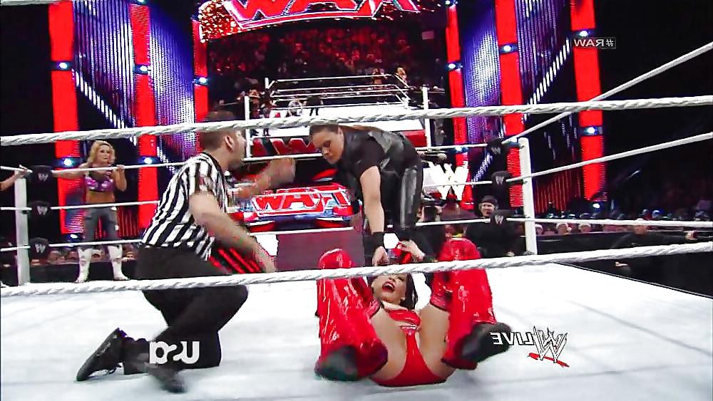 24P Wwe nip slips, camel toes and nudity