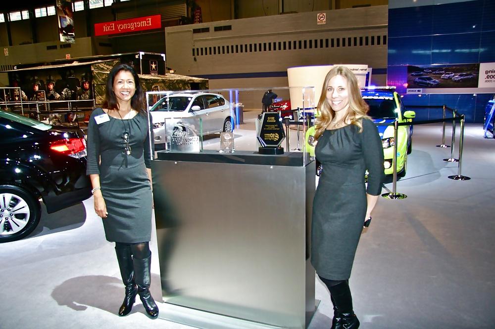 25P Car Girl