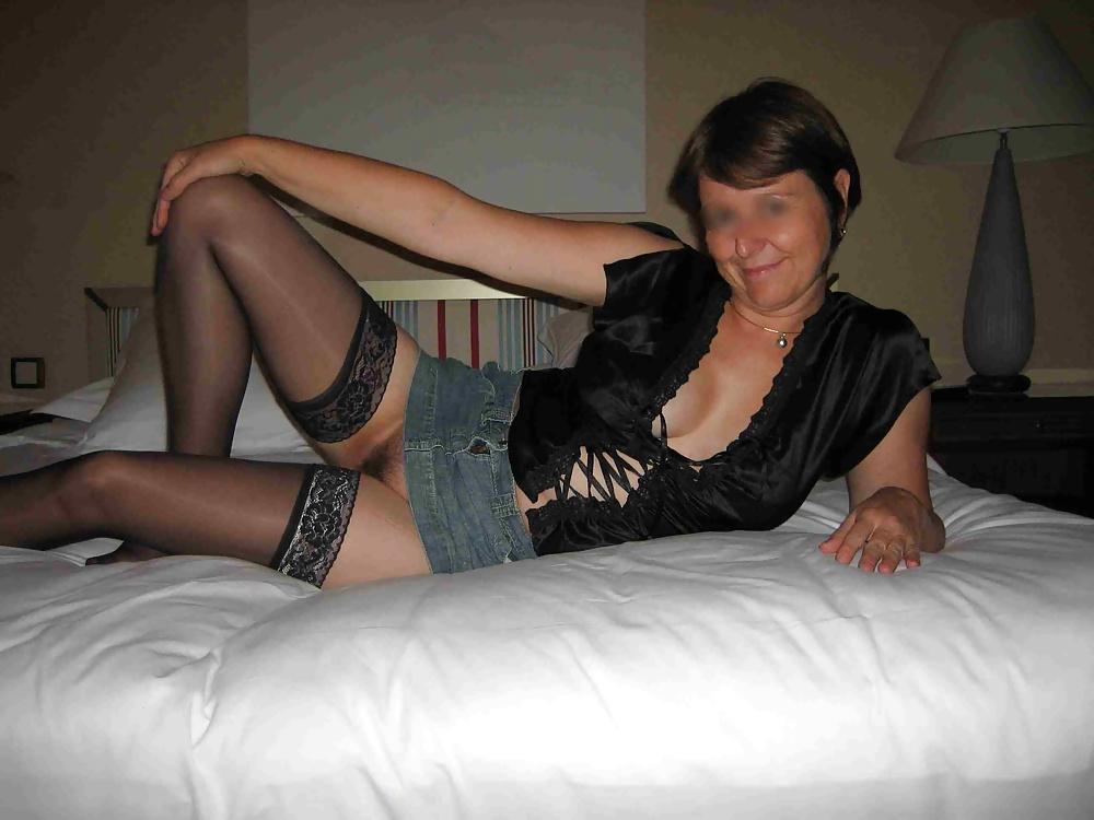 8P Les premieres photos d'une soiree a l'hotel