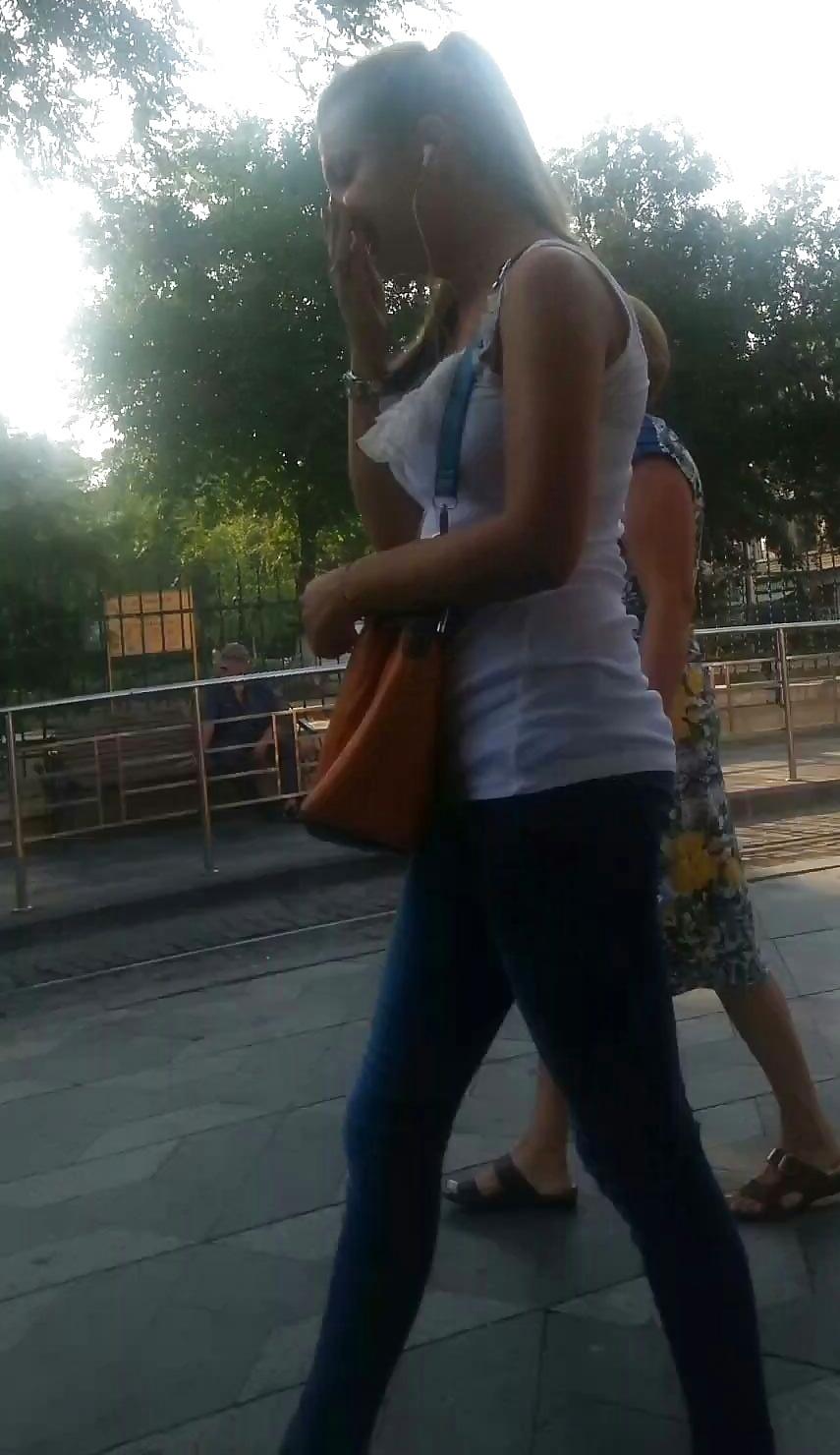 21P Spy sexy bust old + young romanian