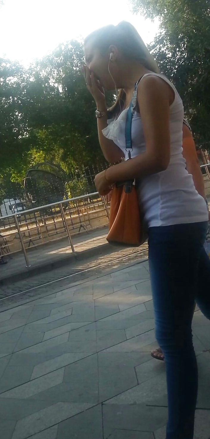 21P Spy sexy bust old + young romanian