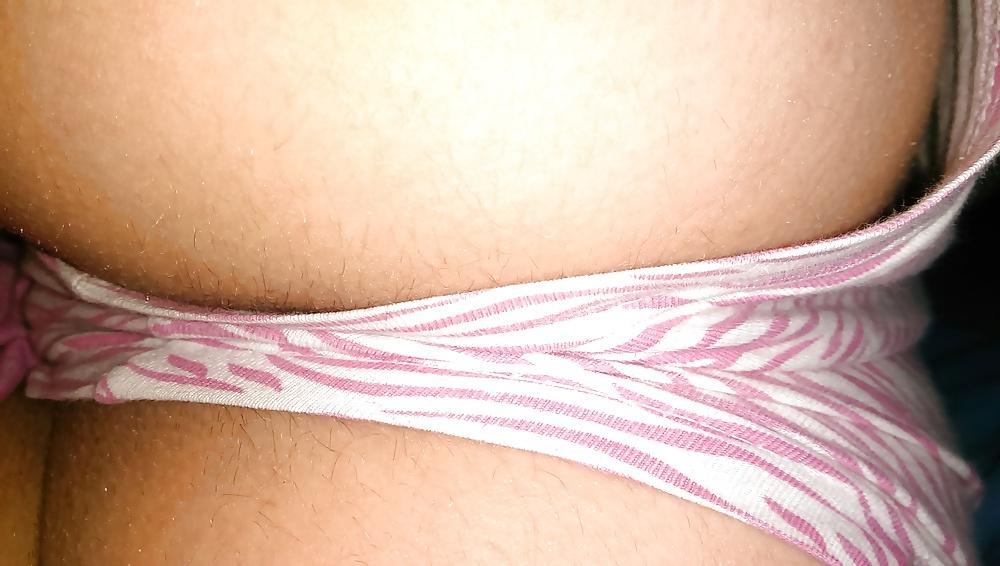 10P Resting ass of Nicola and my wank over