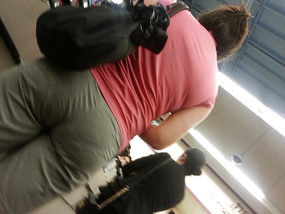 6P Candid Panty Lines
