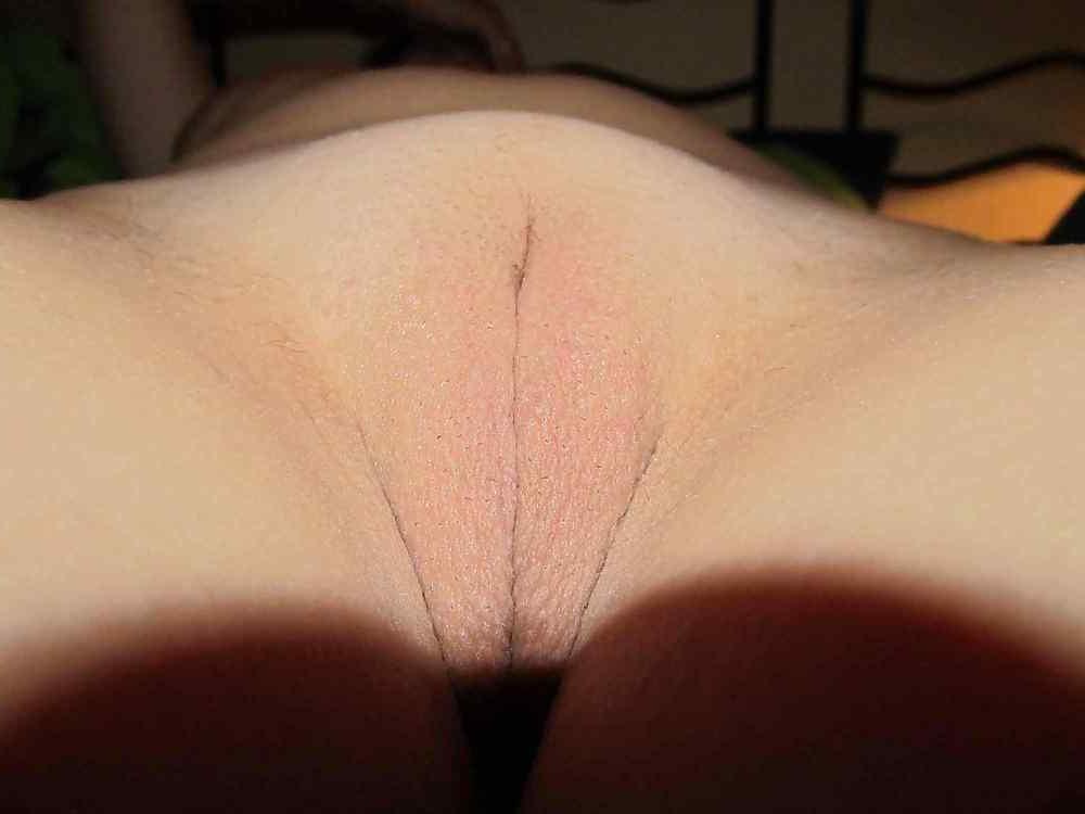 9P Cameltoe und meine Pussy ganz rasiert (unbehaart)