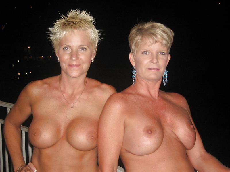 25P Magnificent MILFS over 40 - 3