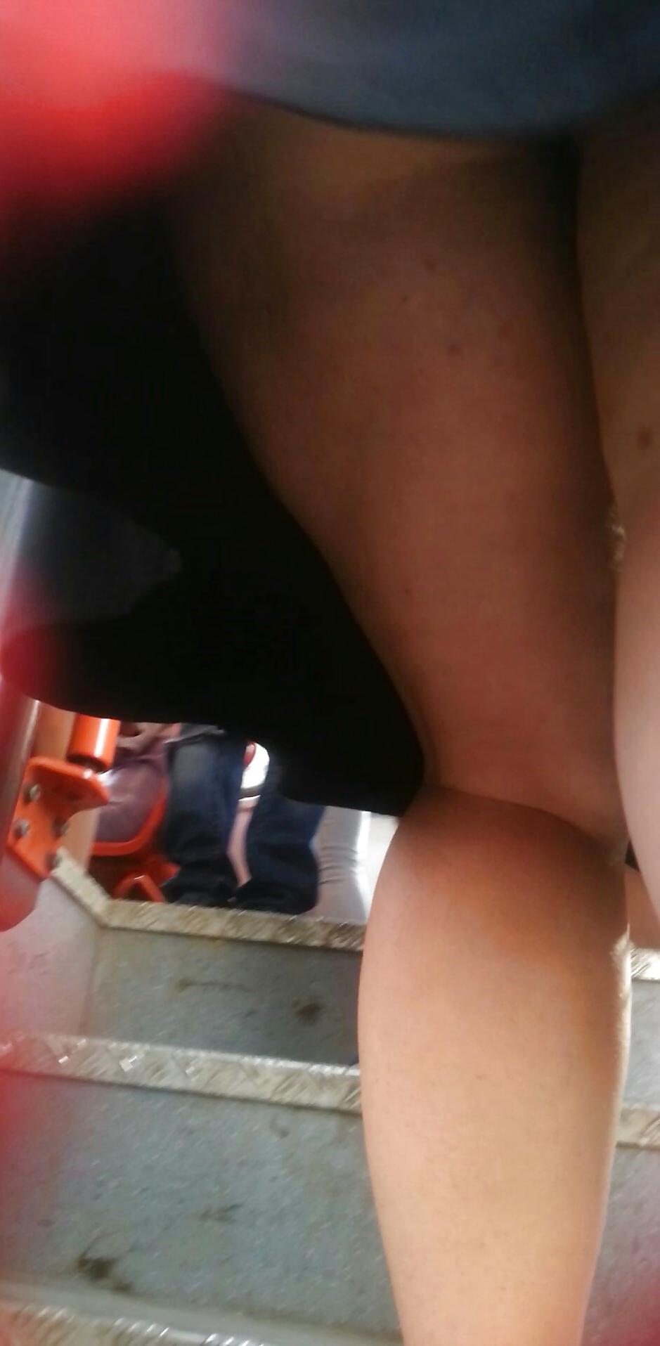 10P Spy sexy teens upskirt romanian