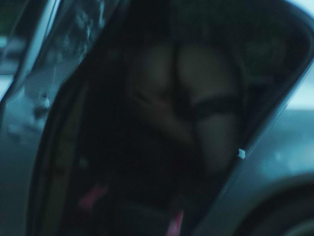 25P Prostitute at work (wife at work)