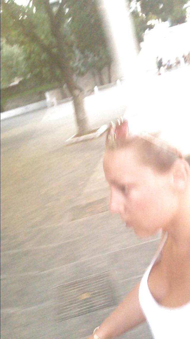11P Candid Huge Blonde Tits White Tanktop