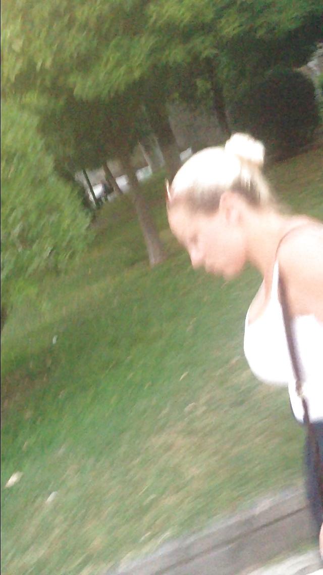 11P Candid Huge Blonde Tits White Tanktop