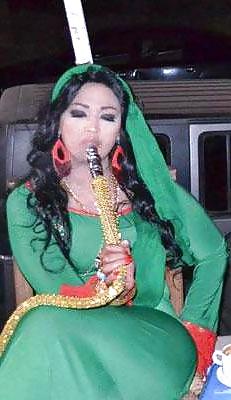 25P Bardiys belly dancer big boobs 2014