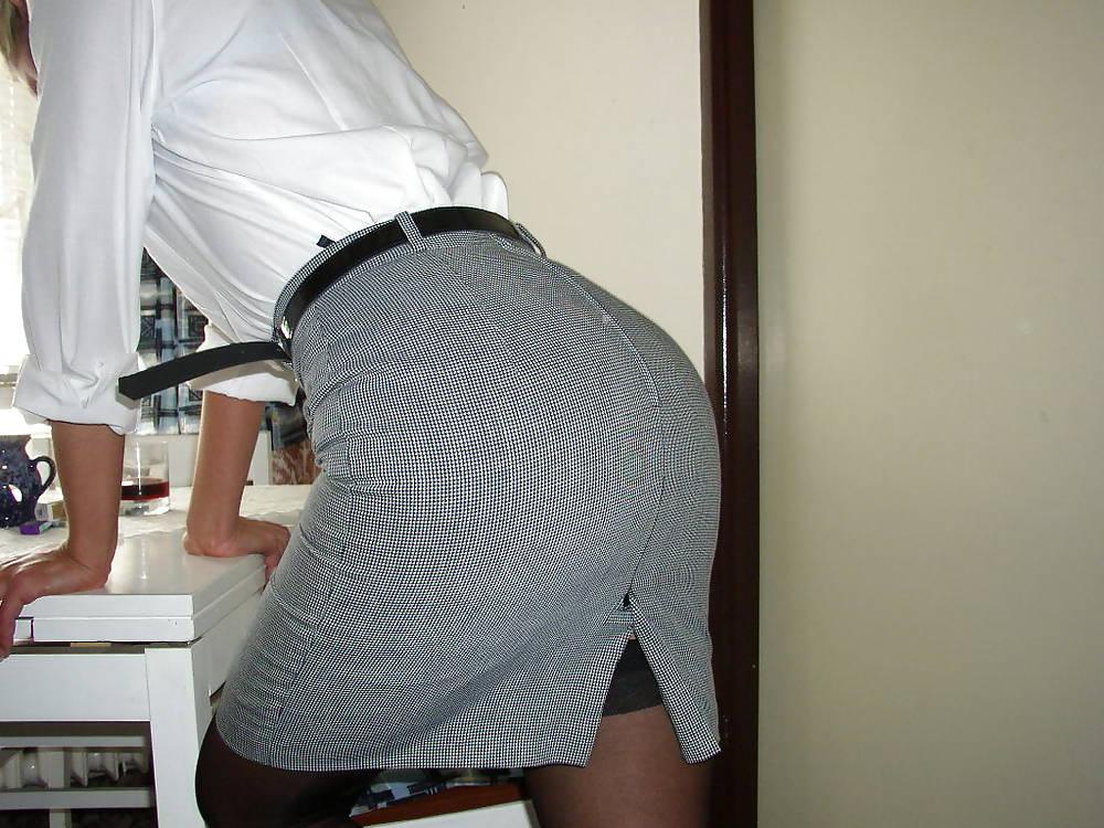 25P My girl's best friend (20y) dressed  for me REAL PICTURES
